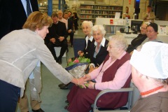 Boek Streekdrachten van Eem tot Vecht
